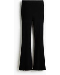 H&M - Ribgebreide Flared Broek - Lyst