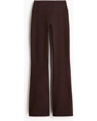 H&M - Ausgestellte Sportleggings mit SoftMove - Lyst