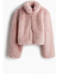H&M - Kort Fluffy Jasje - Lyst