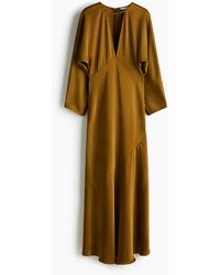 H&M - Langes Satinkleid - Lyst