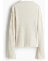 H&M - Geripptes Shirt mit Turtleneck - Lyst