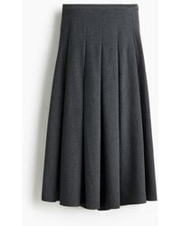 H&M - Halflange Plissérok - Lyst