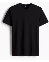 H&M - T-Shirt mit V-Ausschnitt Slim Fit - Lyst