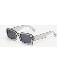H&M - Rechthoekige Zonnebril - Lyst