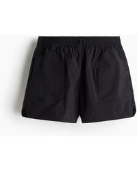 H&M - Leichte wasserabweisende Outdoor-Shorts - Lyst
