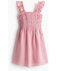 H&M - Gesmoktes Kleid mit Broderie Anglaise - Lyst