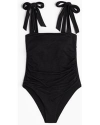 H&M - Badeanzug mit Bindeträgern und wattierten Cups - Lyst