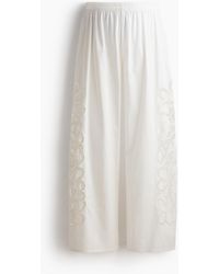 H&M - MAMA Hose mit Broderie Anglaise - Lyst