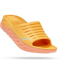 Femme Chaussures Chaussures plates Sandales et claquettes Ora Recovery Slide en Fiesta Taille 37 1/3 Recovery Hoka One One en coloris Rouge 