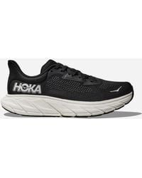 Hoka One One - Arahi 7 Chaussures pour Femme en Black/White Taille 36 2/3 | Route - Lyst