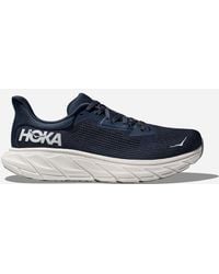 Hoka One One - Arahi 7 Chaussures en Outer Space/White Taille 42 | Route - Lyst