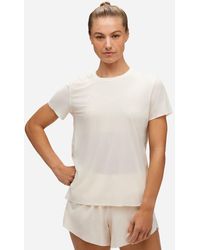 Hoka One One - Airolite Lauftop für Damen in Eggnog Größe M | Kurzarmshirts - Lyst