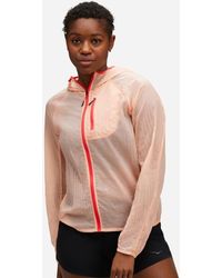 Hoka One One - Skyflow Jacke für Damen in Apricot Größe S | Jacken - Lyst