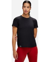 Hoka One One - Essential T-Shirt für Damen in Black Größe L | Kurzarmshirts - Lyst