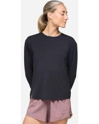 Hoka One One - Essential Ls T-shirt - Lyst