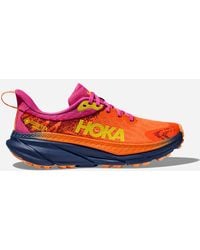 Hoka One One - Challenger 7 GORE-TEX Chaussures pour Femme en Vibrant Orange/Pink Yarrow Taille 36 2/3 | Trail - Lyst