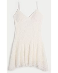 Hollister - Minikleid aus Spitze mit asymmetrischem Saum - Lyst