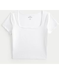 Hollister - T-Shirt aus nahtlosem Soft-Stretch-Stoff mit eckigem Ausschnitt - Lyst