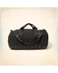 hollister free duffle bag