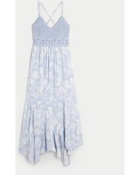 Hollister - Maxikleid aus Mischgewebe im Häkel-Style mit V-Ausschnitt - Lyst