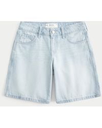 Hollister - Low-rise Light Wash Bow Graphic Baggy Jort - Lyst