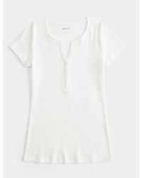 Hollister - Kurzärmliges Henley - Lyst