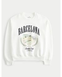 Hollister - Lässiges Sweatshirt mit Rundhalsausschnitt und Barcelona-Grafik - Lyst