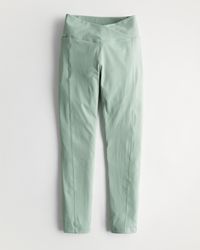 Hollister Social Tourist V-waist Flared Yoga Pants in Black | Lyst UK