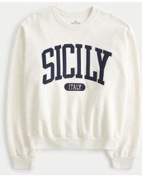 Hollister - Lässiges Sweatshirt mit Rundhalsausschnitt und Sicily-Grafik - Lyst