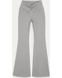 Hollister - Gilly Hicks Active Recharge High Rise Flare Leggings mit Raffung in der Taille - Lyst
