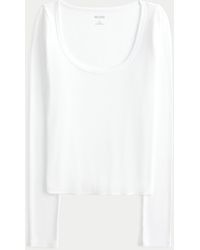 Hollister - Geripptes Oberteil mit U-Ausschnitt - Lyst