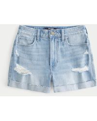 Hollister - Ultra High Rise Mom-Jeans-Shorts in heller Waschung mit Rissen - Lyst