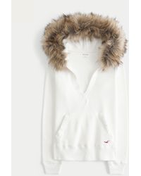 Hollister - Hollister Feel Good Faux Fur Trim V-neck Hoodie - Lyst