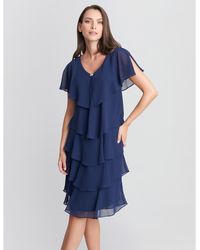 Gina Bacconi - Lona Georgette Tiers Short Capelet Dress - Lyst