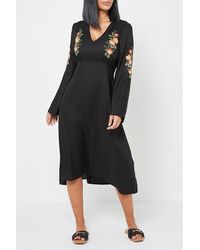 Be You - Embroidered Boho Dress - Lyst
