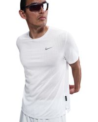 Nike - Short Sleeve Performance Running Top - Lyst