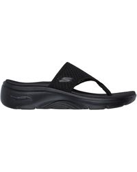 Skechers - Go Walk Arch Fit 2.0 Sandal Flat Sandals - Lyst