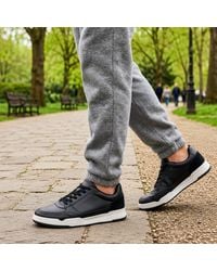 Thomas Blunt - Lace-Up Contrast Sole Casual Trainer - Lyst
