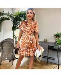 AX Paris - Printed Short Sleeve V Neck Mini Dress - Lyst