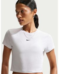 Nike - Chill Crop Tee - Lyst