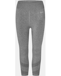 Usa Pro - Seamless Capri Cropped Leggings - Lyst