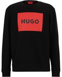 HUGO Trui Van Katoenen Sweatstof Met Rode Logoprint - Zwart