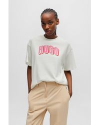 HUGO - Relaxed-fit T-shirt In Washed Cotton With Seasonal Logo - Lyst