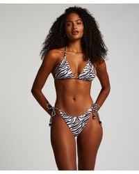 Hunkemöller - Triangel-Bikinioberteil Doha Zebra - Lyst