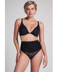 Hunkemöller - Shaping Lace String - Lyst