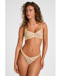 Hunkemöller - Highleg Thong Flora - Lyst