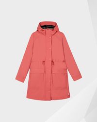 HUNTER Women's Original Lightweight Rubberized Waterproof Parka - Pink