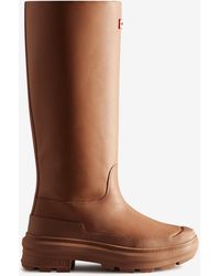 HUNTER Killing Eve Tall Chasing Boots - Brown