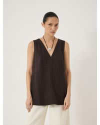 Hush - Rach V Neck Linen Blend Shell Top - Lyst