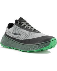 NNormal - Tomir 02 - Lyst